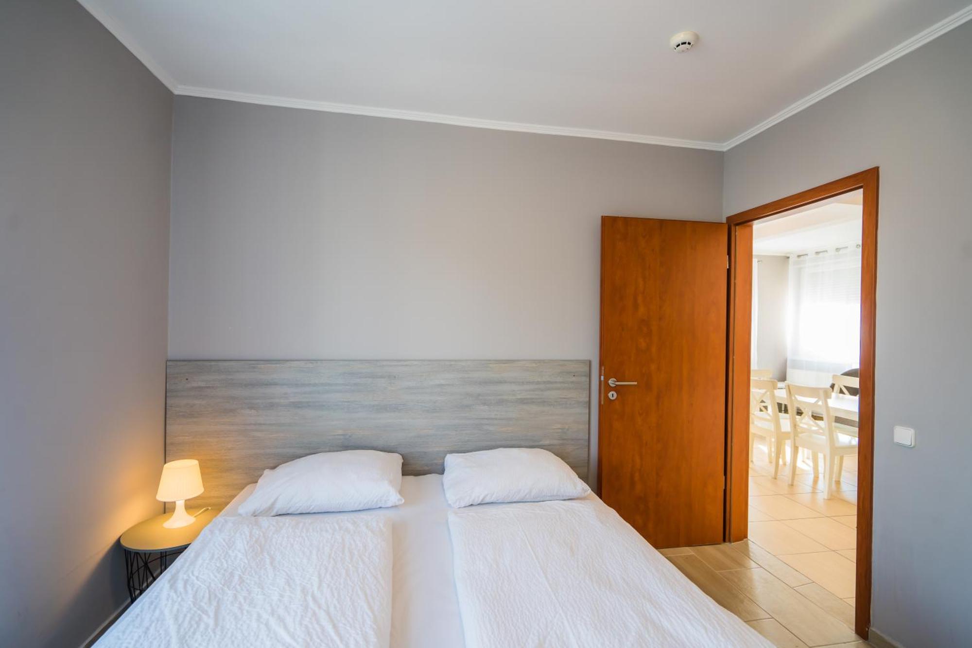 Riviéra Apartmanház Siófok Esterno foto