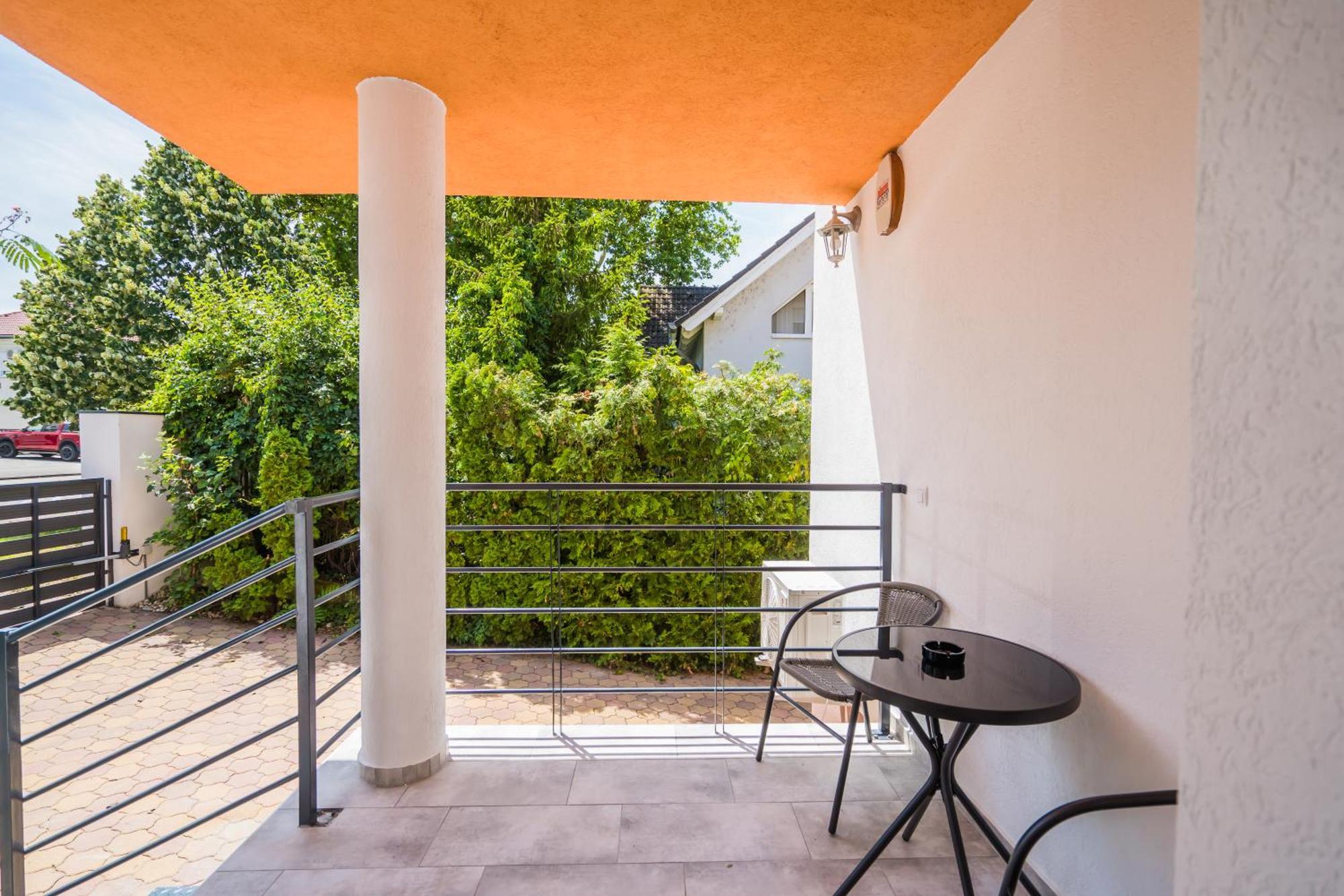 Riviéra Apartmanház Siófok Esterno foto